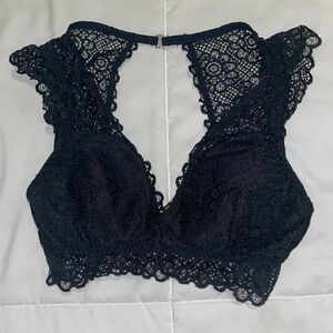 🖤Gilly Hicks Black Lace Bralette🖤